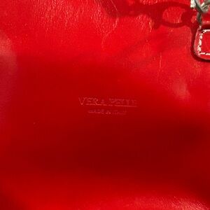 Vera Pelle Vibrant Red Italian Leather Crossbody Bag